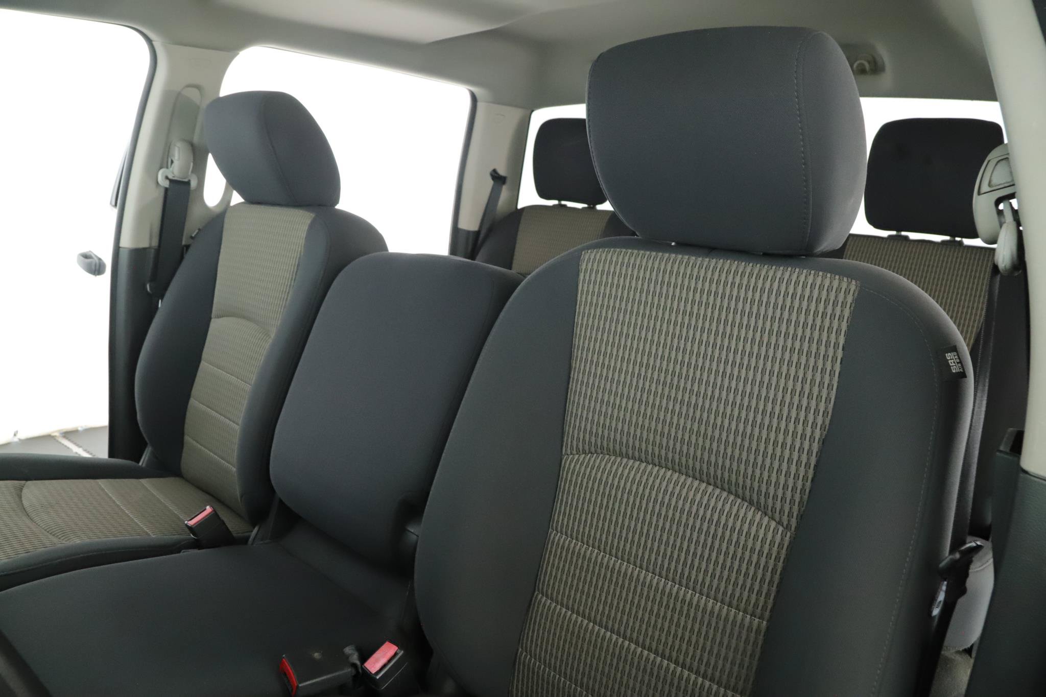 Used 2012 RAM 2500 ST w/ Chrome Appearance Group AWD/4WD image 5