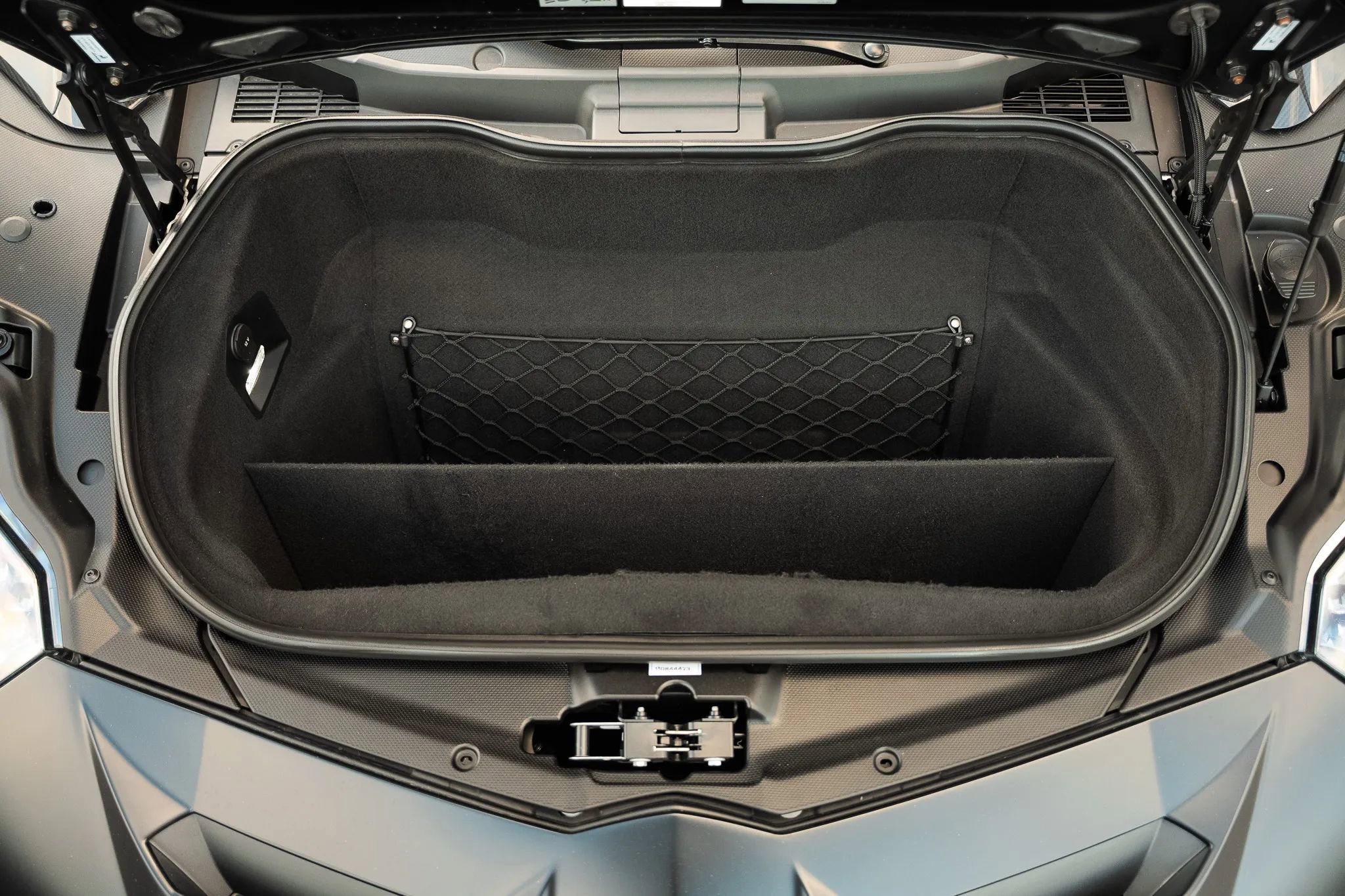 Used 2019 Lamborghini Aventador SVJ AWD/4WD image 42