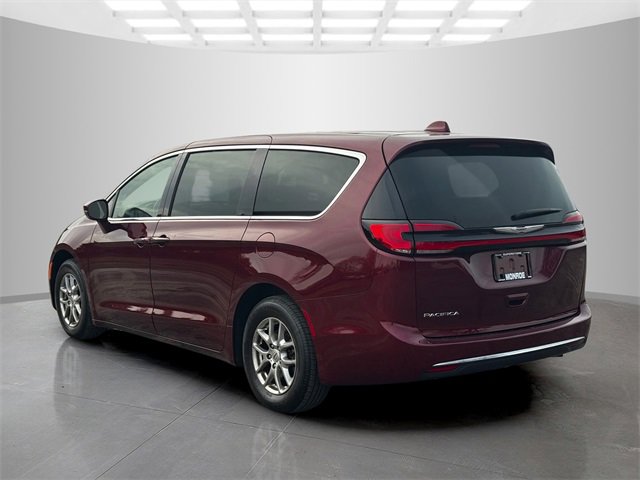 Certified 2021 Chrysler Pacifica Touring image 5