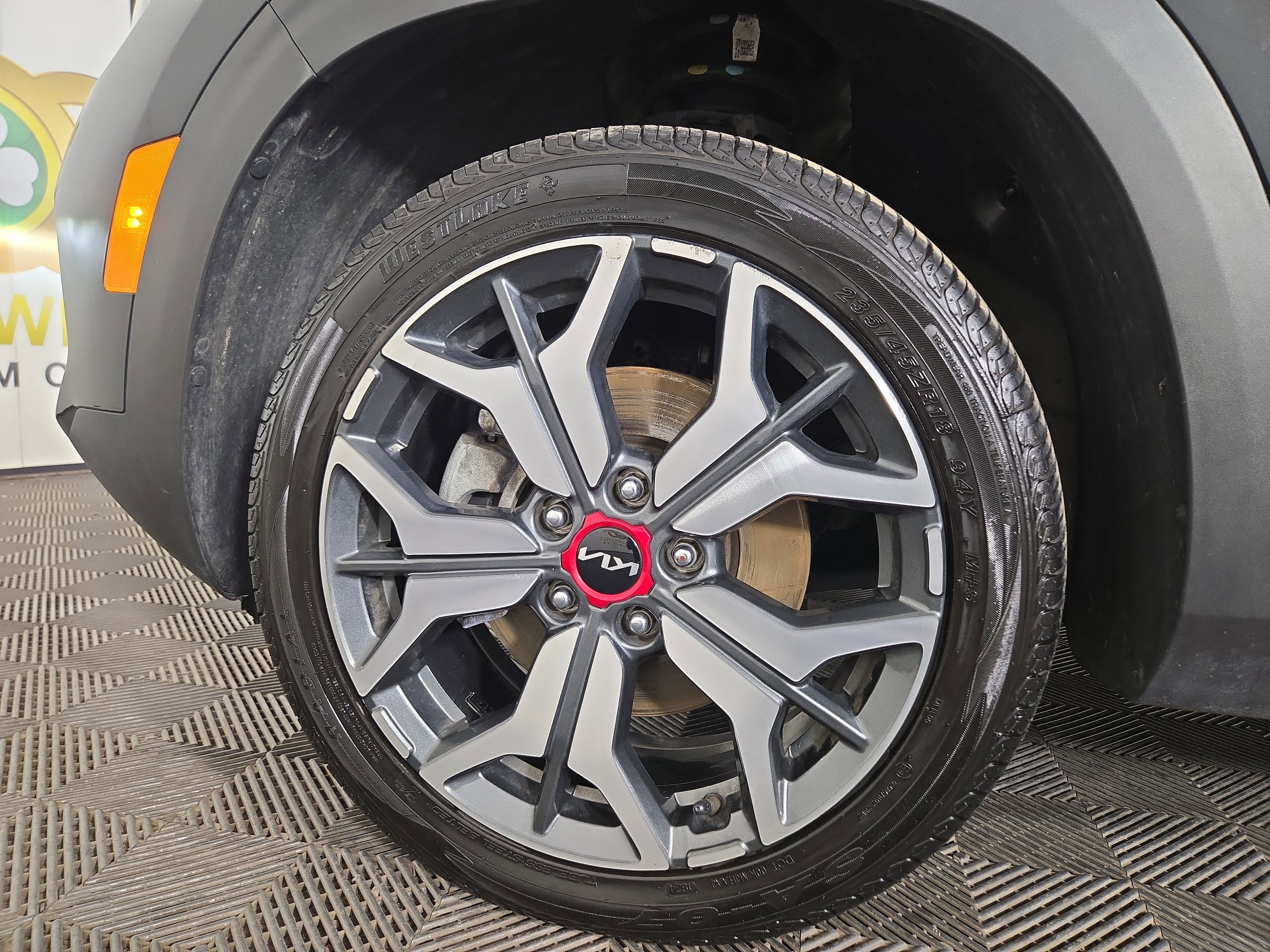 Used 2023 Kia Seltos SX w/ SX Sunroof Package image 33