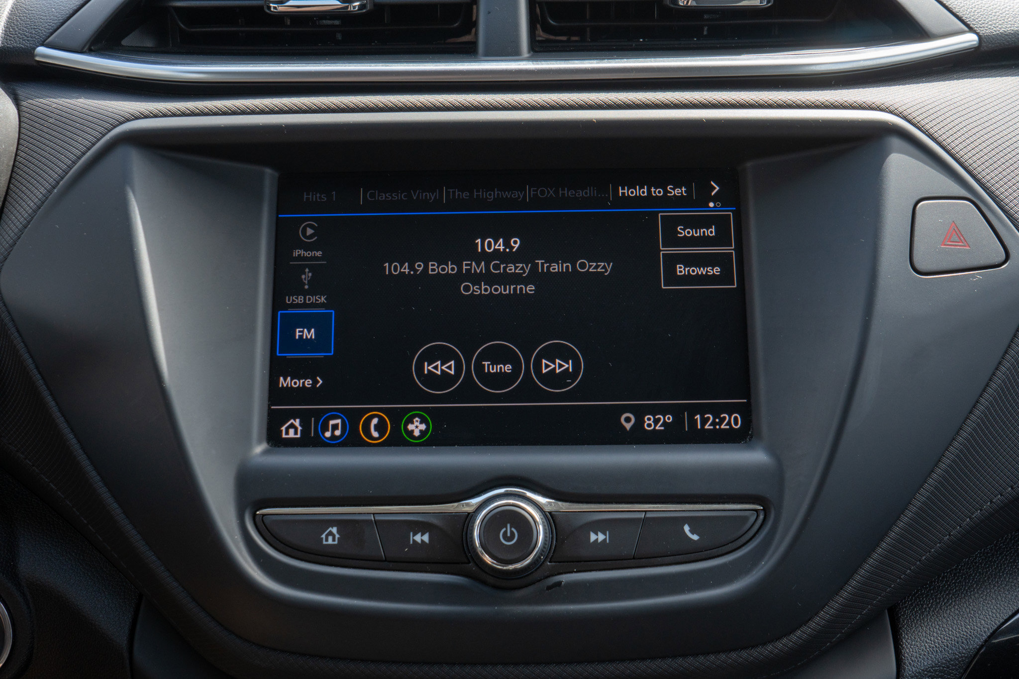 Certified 2022 Chevrolet TrailBlazer LT w/ Driver Confidence Package image 15