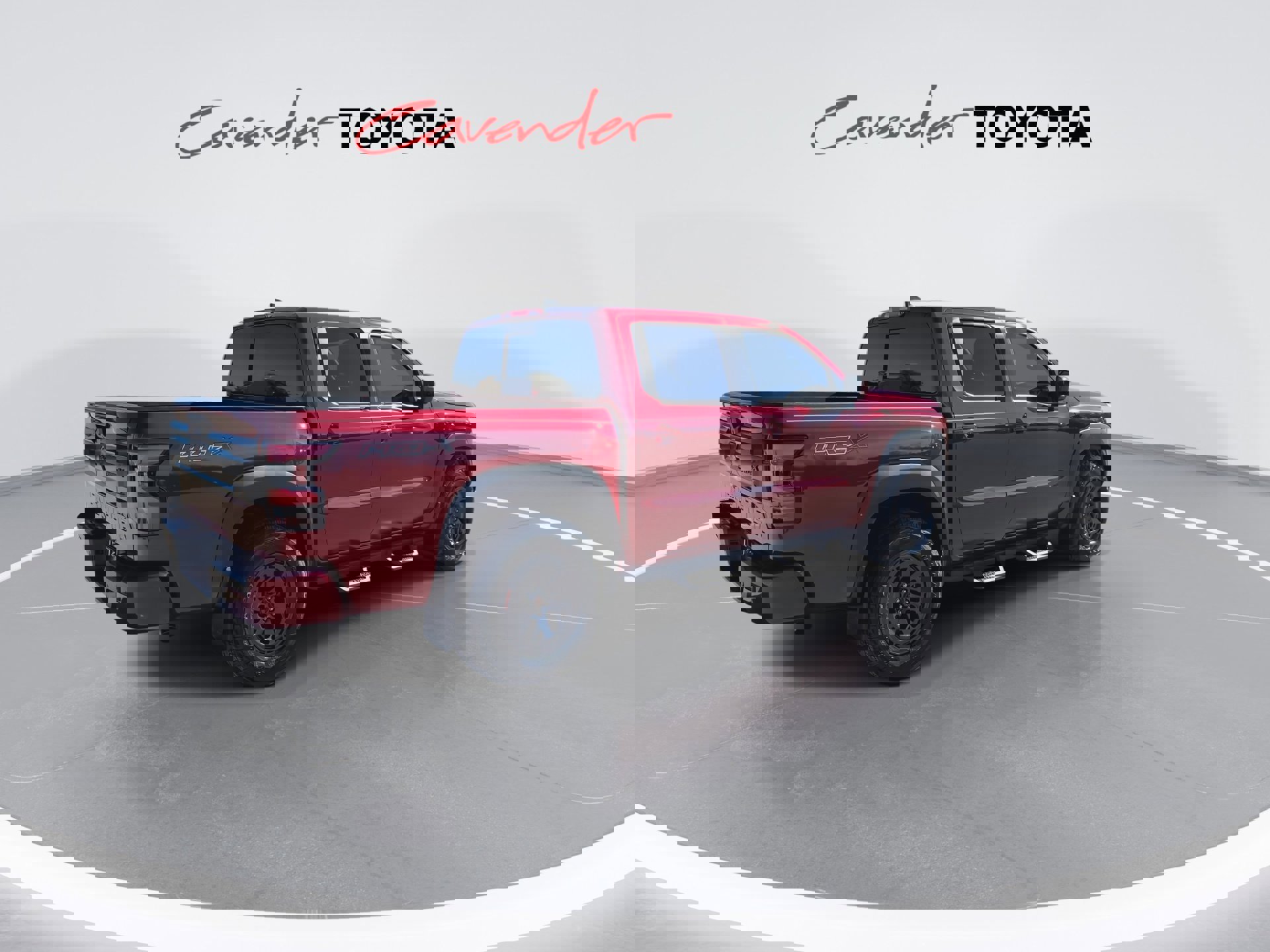 Used 2025 Nissan Frontier Pro-X image 8