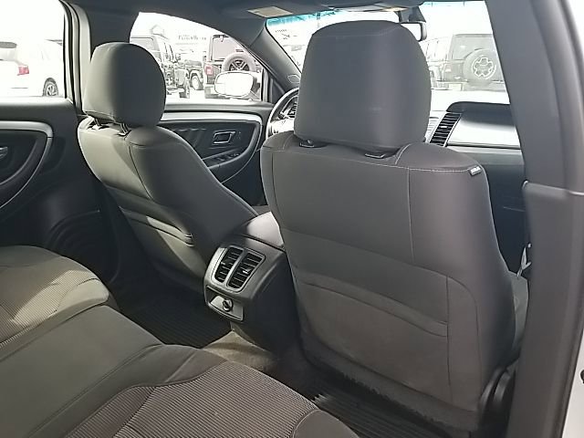 Used 2018 Ford Taurus SEL FWD image 38