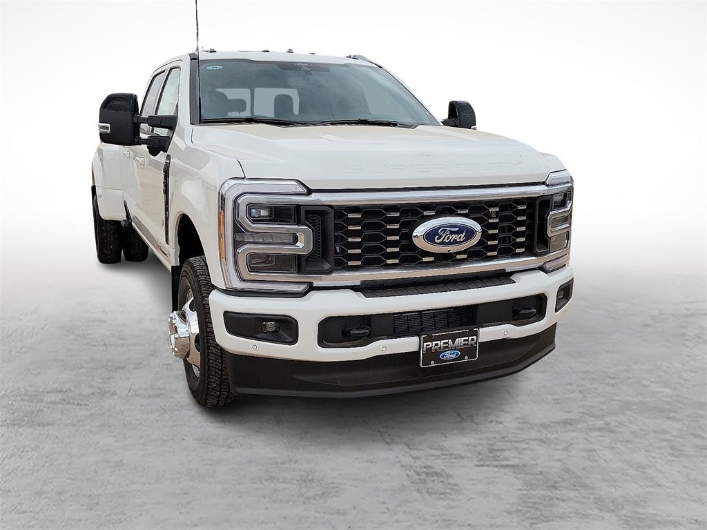 New 2026 Ford F350 Platinum image 2