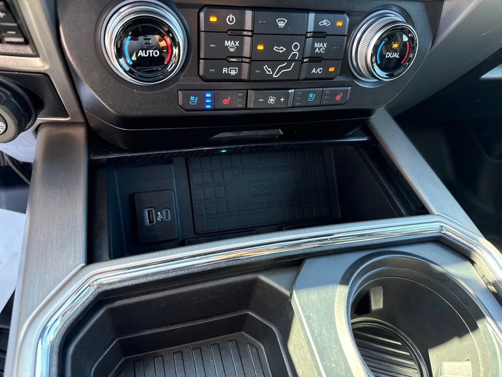 Used 2020 Ford F350 Platinum w/ FX4 Off-Road Package AWD/4WD image 27