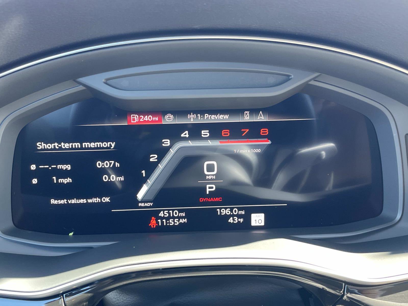 Used 2025 Audi Q8 Prestige w/ Prestige Package image 22