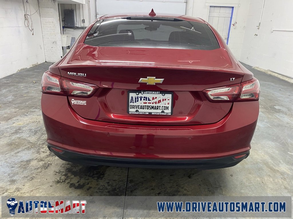 Used 2021 Chevrolet Malibu LT image 4