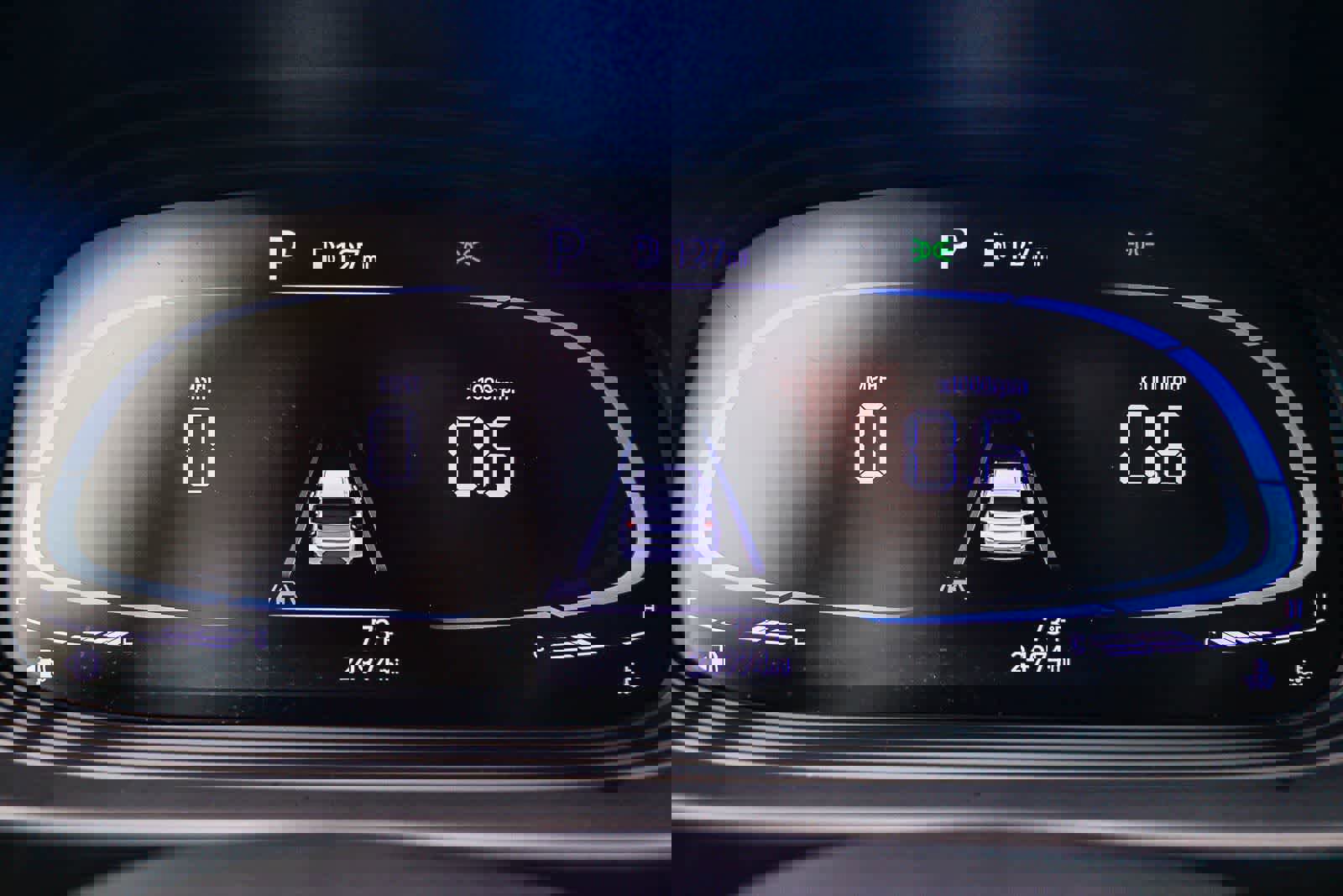 Used 2023 Hyundai Venue Limited image 23