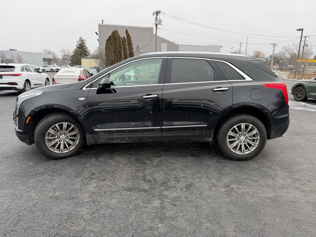 Used 2018 Cadillac XT5 Luxury w/ Driver Awareness Package image 4