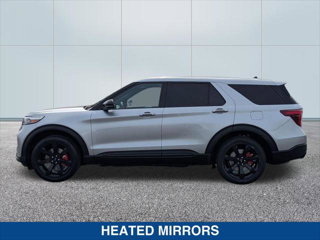 Used 2022 Ford Explorer ST w/ Equipment Group 401A image 2