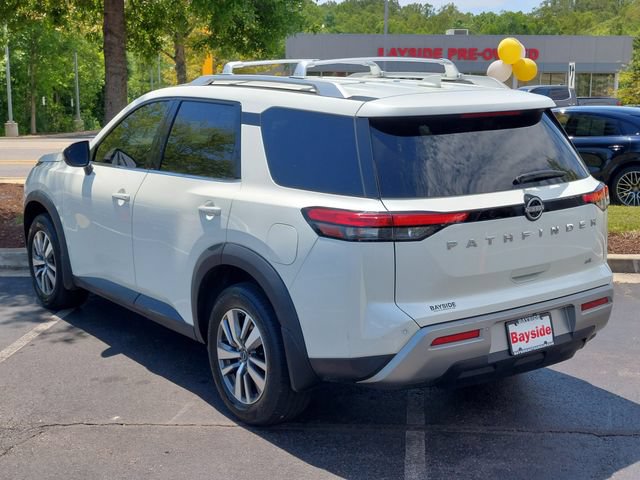 Used 2023 Nissan Pathfinder SL FWD image 15