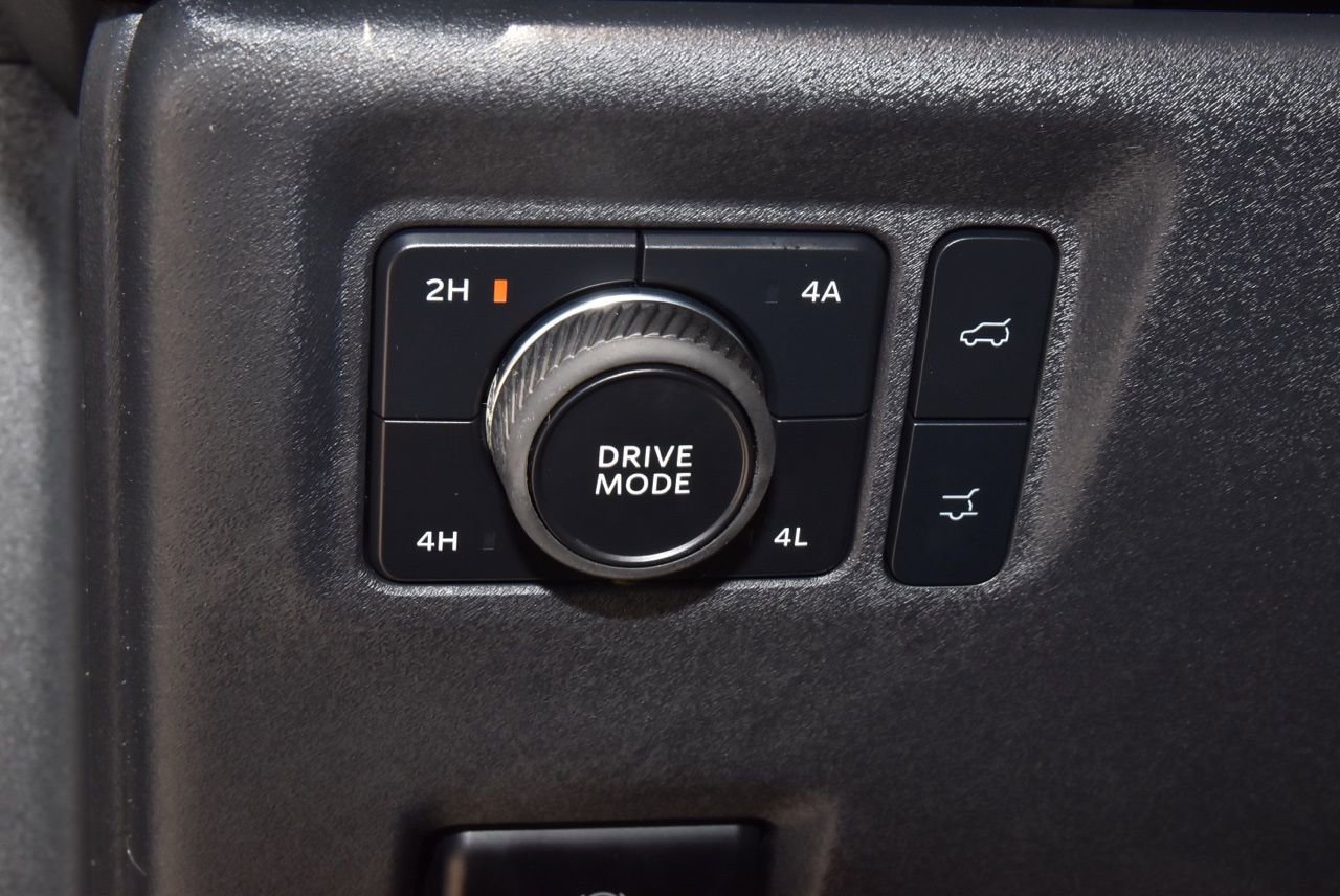 Certified 2025 Ford Expedition Platinum image 32