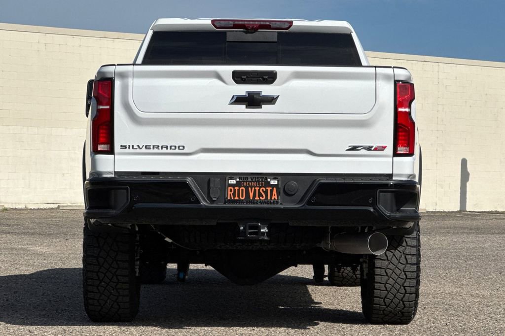 Certified 2025 Chevrolet Silverado 2500 ZR2 w/ Technology Package AWD/4WD image 5