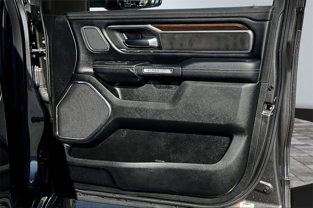 Certified 2021 RAM 1500 Laramie image 25
