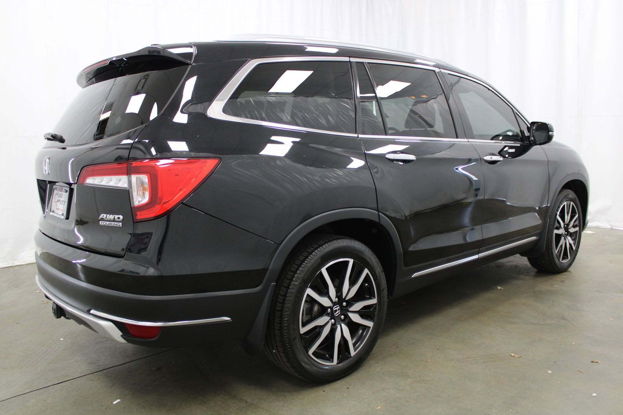 Used 2021 Honda Pilot Touring image 5