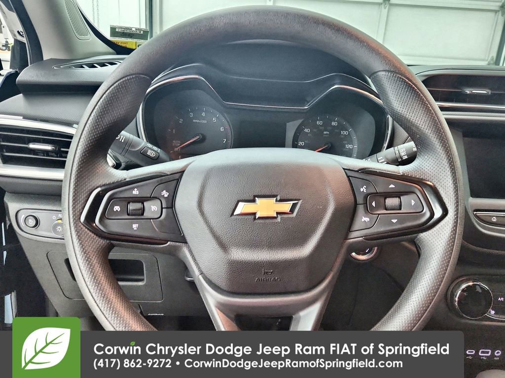 Used 2023 Chevrolet TrailBlazer LT image 21