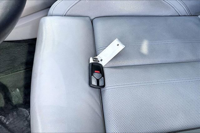 Used 2022 Audi Q5 2.0T Prestige w/ Prestige Package image 10