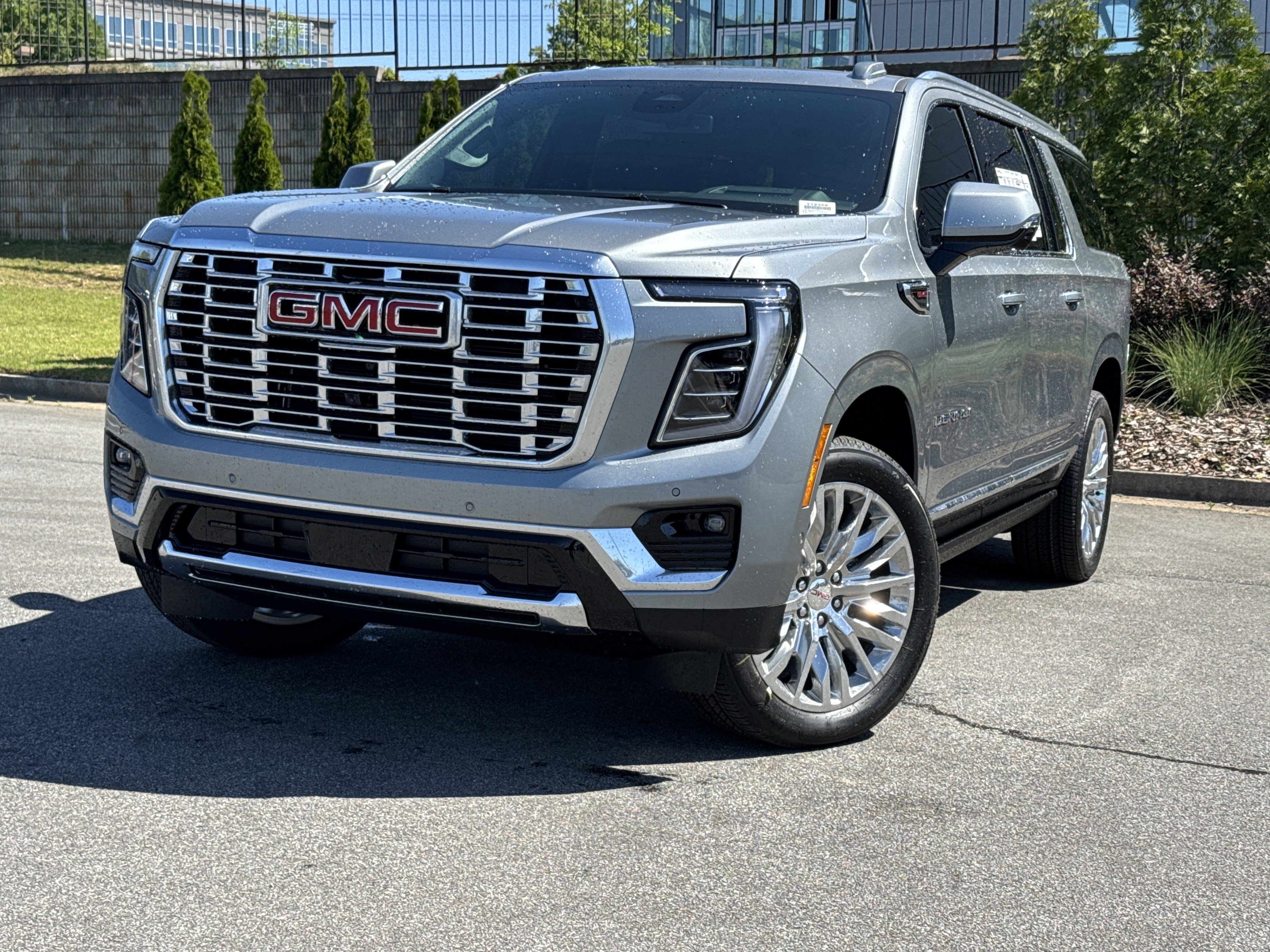 New 2026 GMC Yukon XL Denali w/ Sun & Power Step Package AWD/4WD image 6
