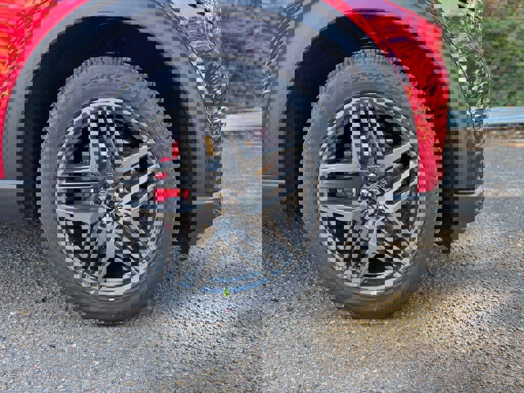 New 2026 Ford Explorer ST-Line w/ ST-Line Street Pack image 11