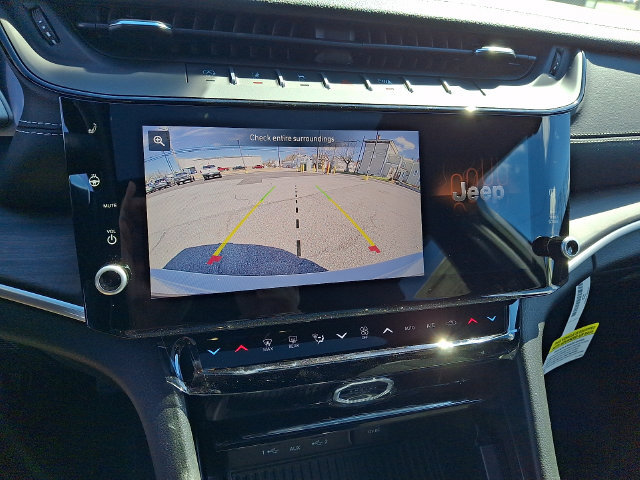 New 2026 Jeep Grand Cherokee Altitude AWD/4WD image 15
