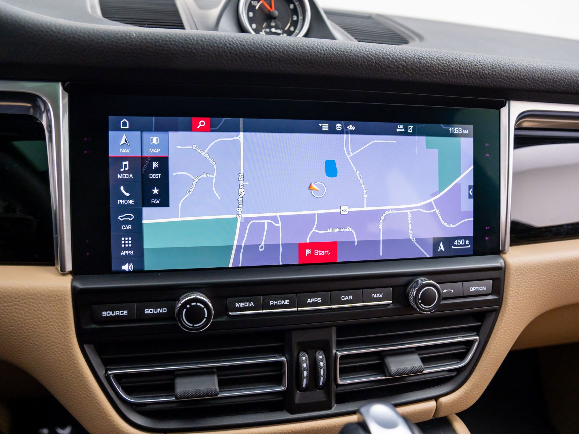 Certified 2021 Porsche Macan S image 26