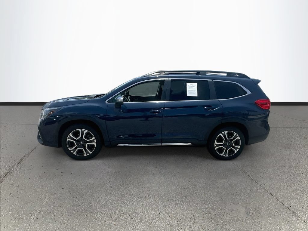 Used 2023 Subaru Ascent Limited w/ Technology Package AWD/4WD image 4