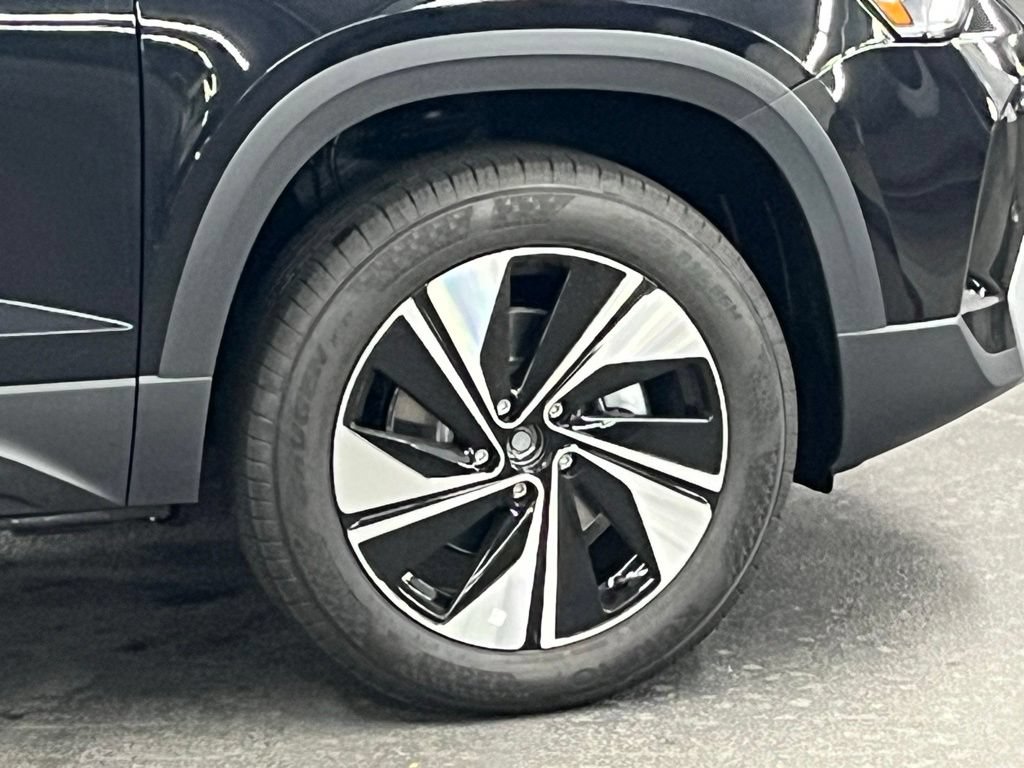 New 2026 Volkswagen Taos SE AWD/4WD image 39