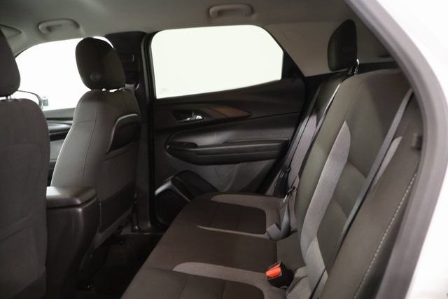 Used 2025 Chevrolet TrailBlazer LT AWD/4WD image 30