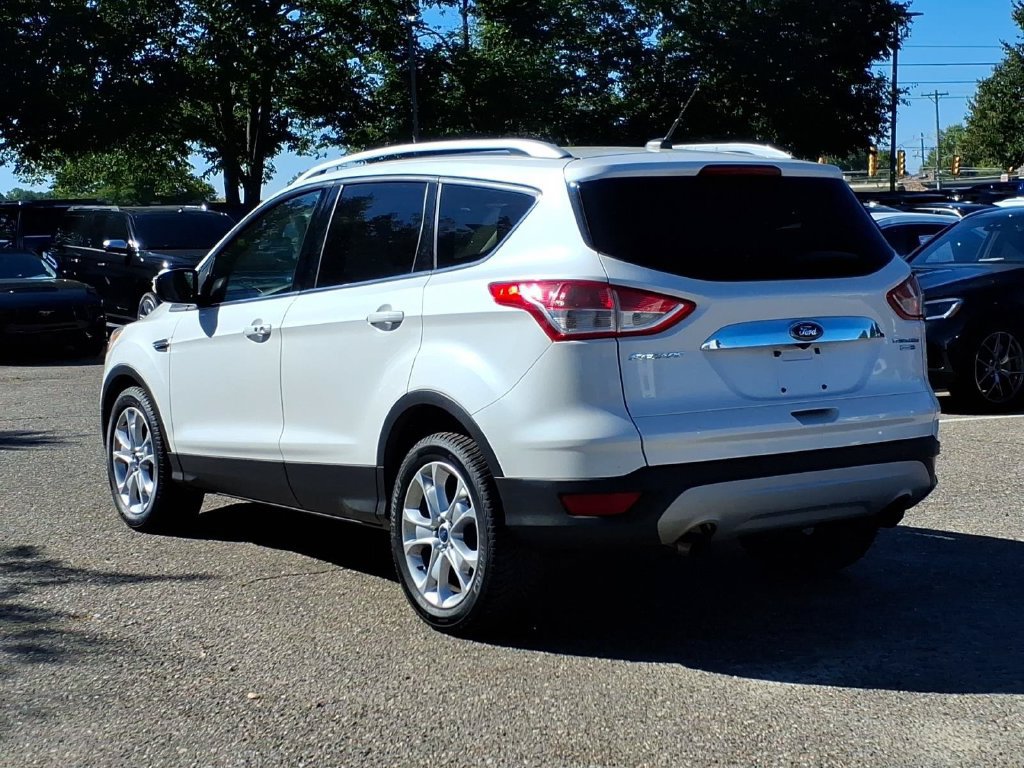 Used 2015 Ford Escape Titanium w/ Equipment Group 301A AWD/4WD image 3