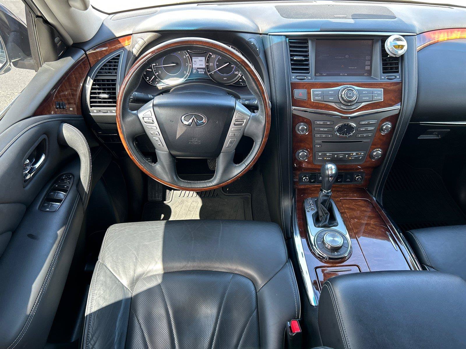 Used 2015 INFINITI QX80 4WD w/ Deluxe Technology Package image 32