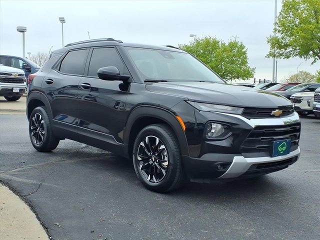 Certified 2023 Chevrolet TrailBlazer LT FWD image 3