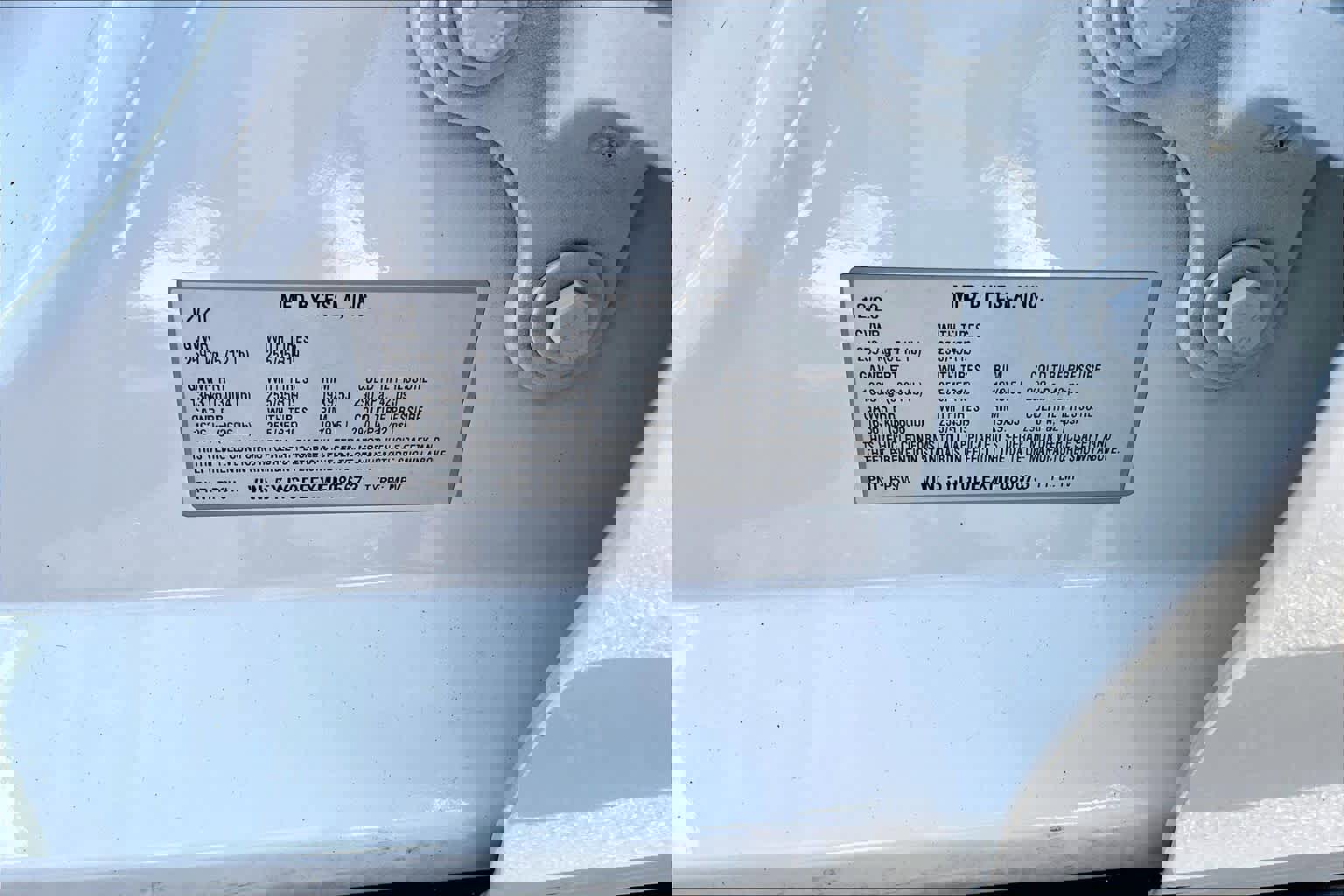 Used 2021 Tesla Model Y Long Range image 31