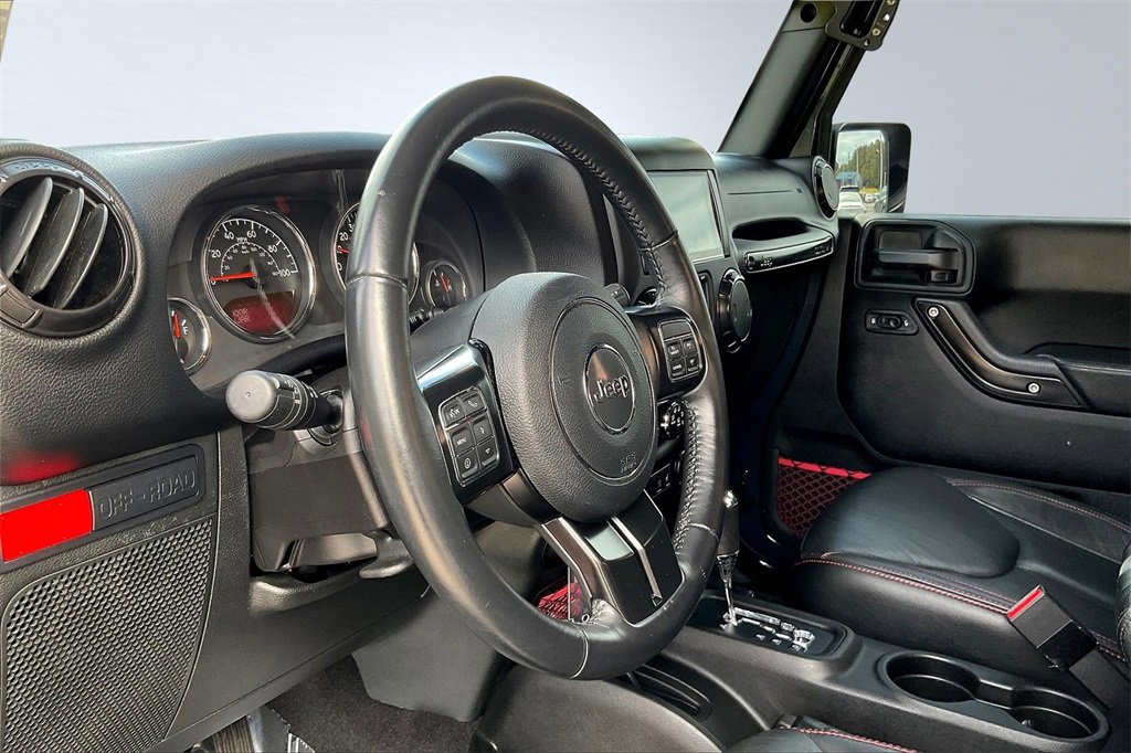 Used 2018 Jeep Wrangler Rubicon image 14
