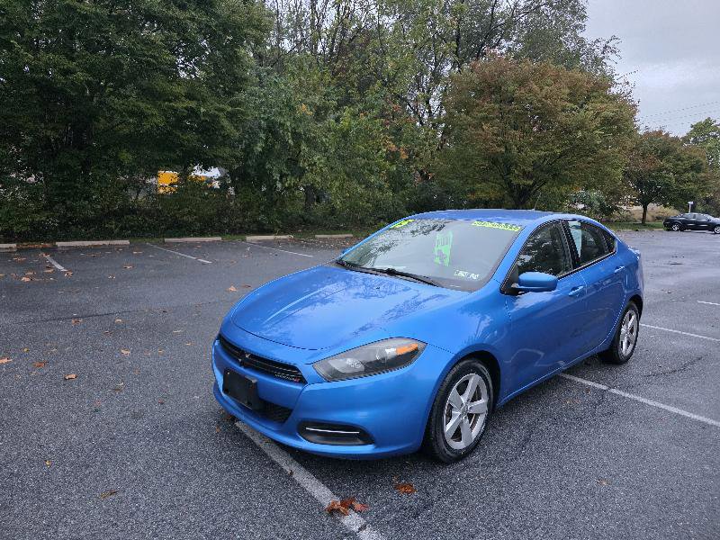 Used 2015 Dodge Dart SXT image 2