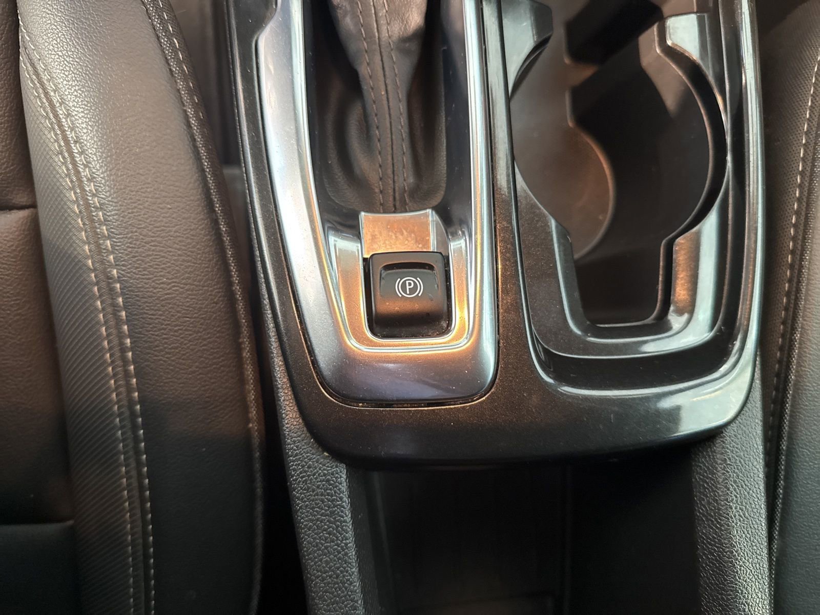 Used 2022 Chevrolet TrailBlazer ACTIV w/ Sun and Liftgate Package image 28