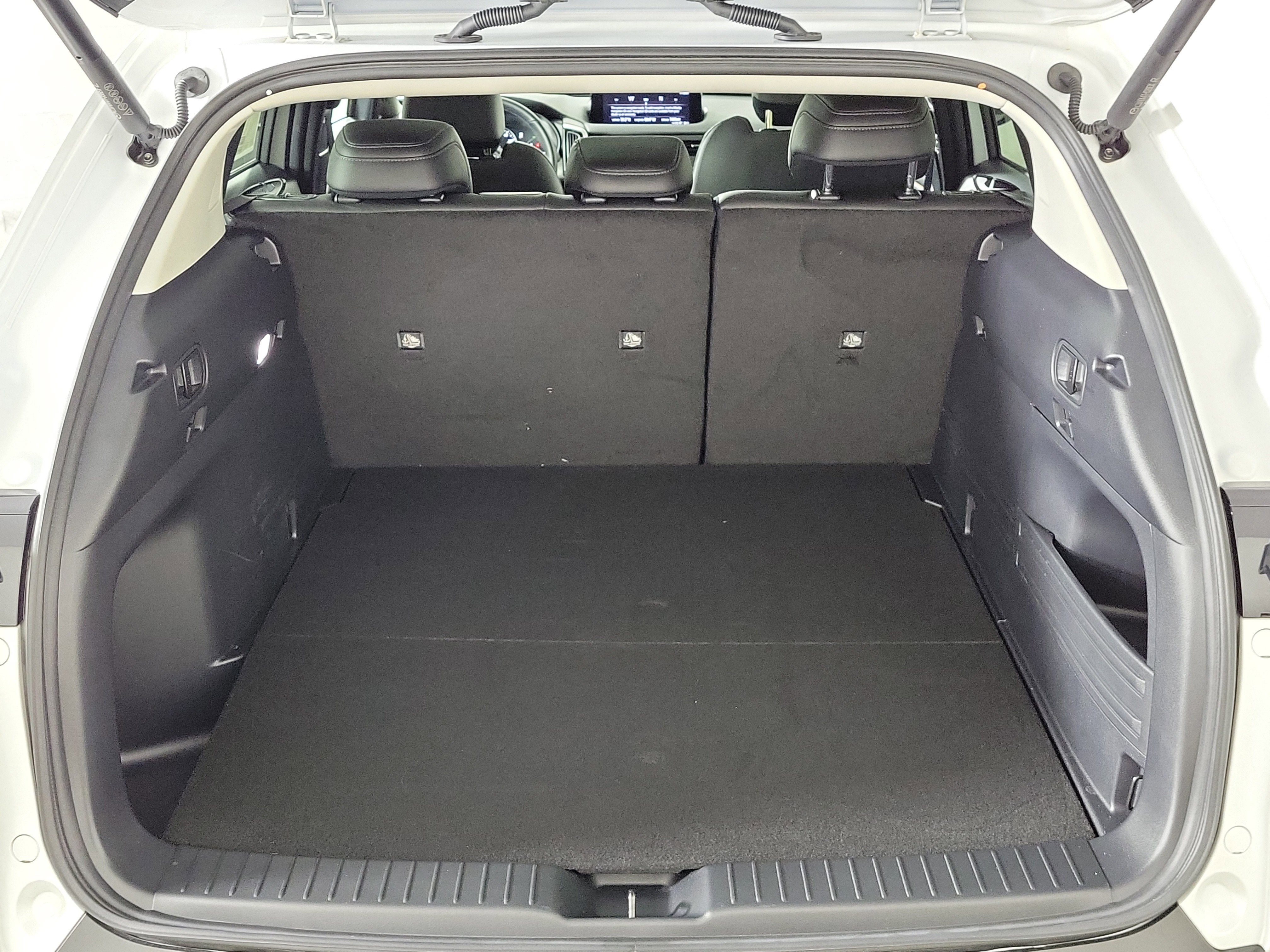 Certified 2025 MAZDA CX-50 2.5 Hybrid w/ Weather Package image 27