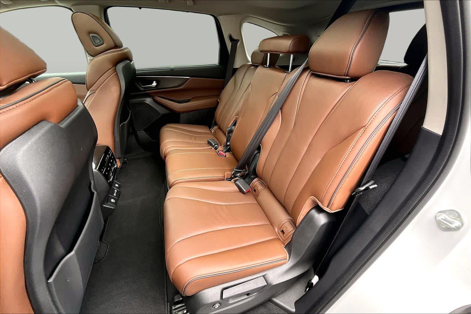 Used 2024 Acura MDX w/ Advance Package AWD/4WD image 21