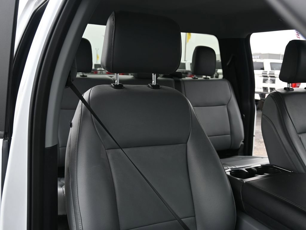 Used 2024 Ford F150 Lightning Pro image 25