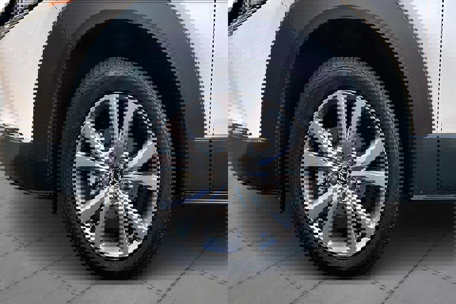 Used 2024 MAZDA CX-30 AWD 2.5 S w/ Premium Package image 11