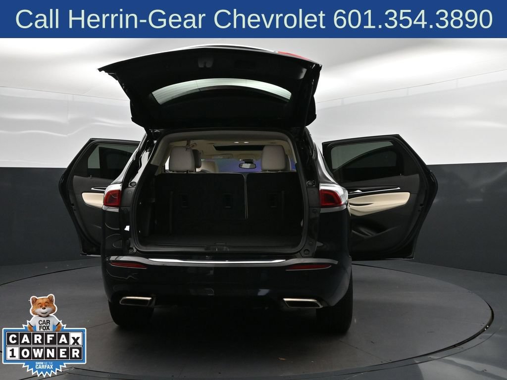 Used 2023 Buick Enclave Essence w/ Experience Buick Package FWD image 50