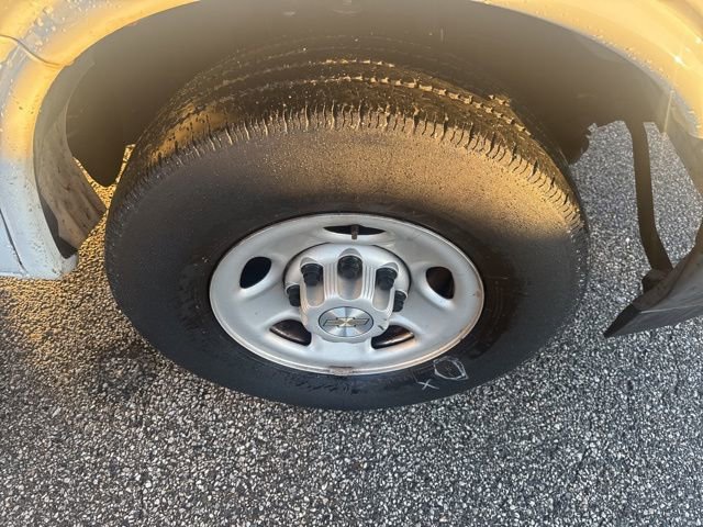 Certified 2020 Chevrolet Express 2500 image 9