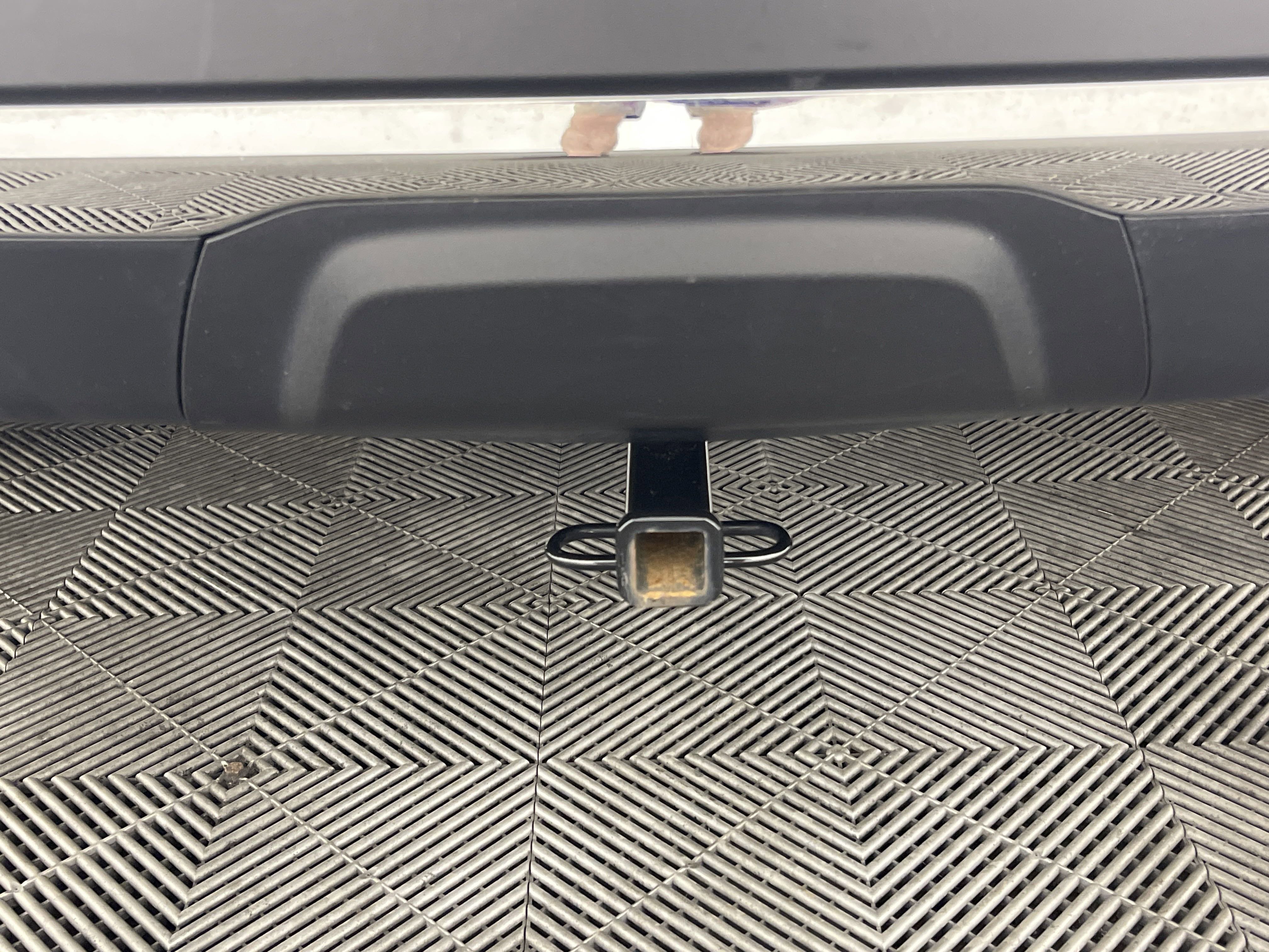 Used 2023 Chevrolet Equinox LT w/ LPO, Floor Liner Package image 7