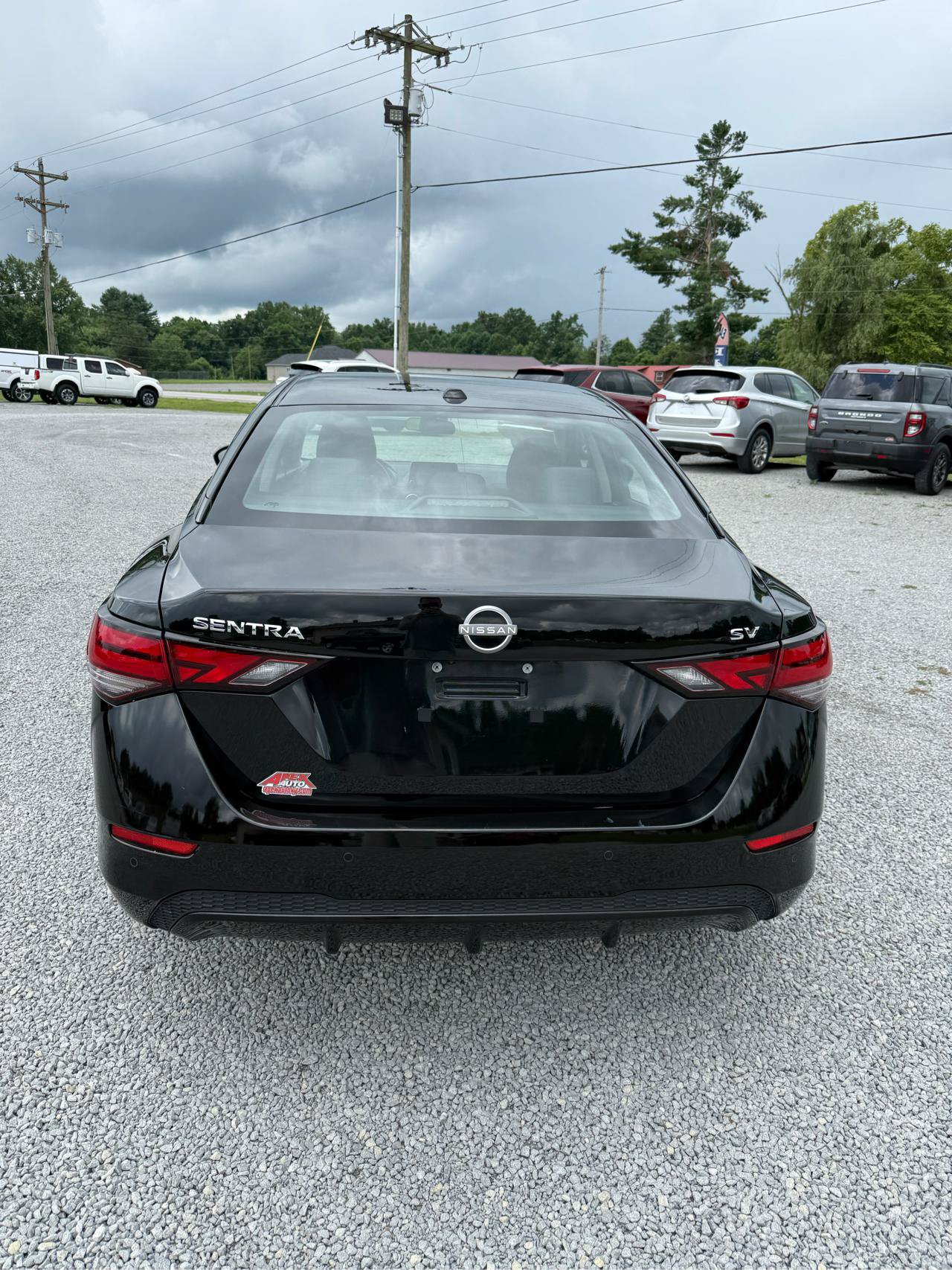 Used 2024 Nissan Sentra SV FWD image 8