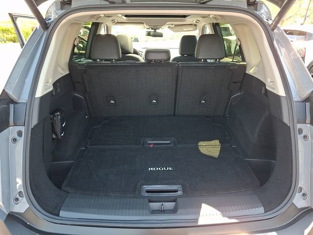 Used 2023 Nissan Rogue Platinum w/ Platinum Premium Package AWD/4WD image 29