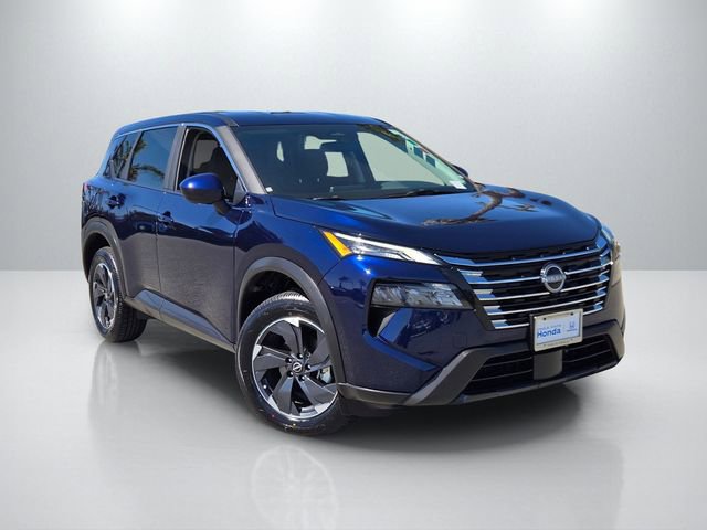 Used 2025 Nissan Rogue SV