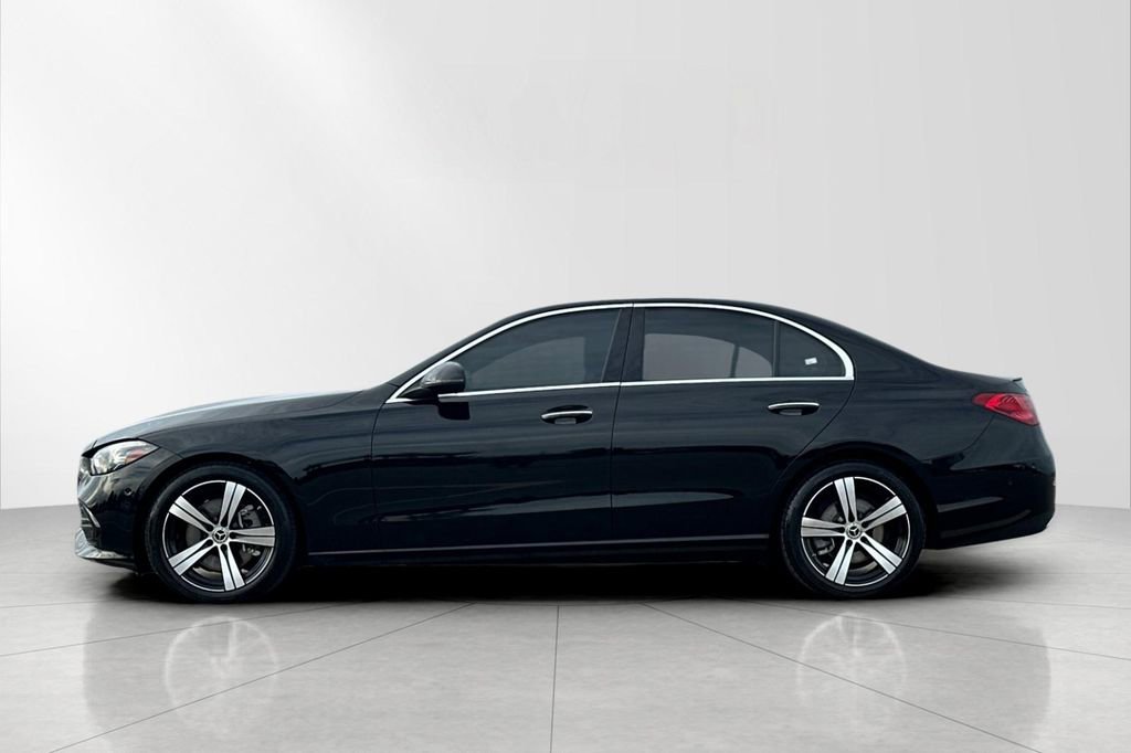 Used 2025 Mercedes-Benz C 300 Sedan image 3