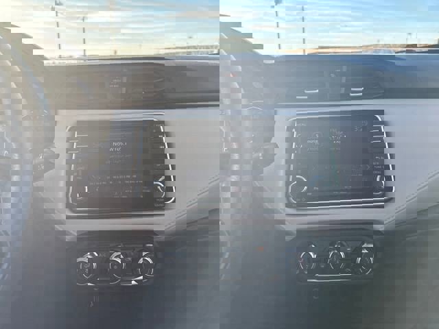 Used 2021 Nissan Versa SV image 18