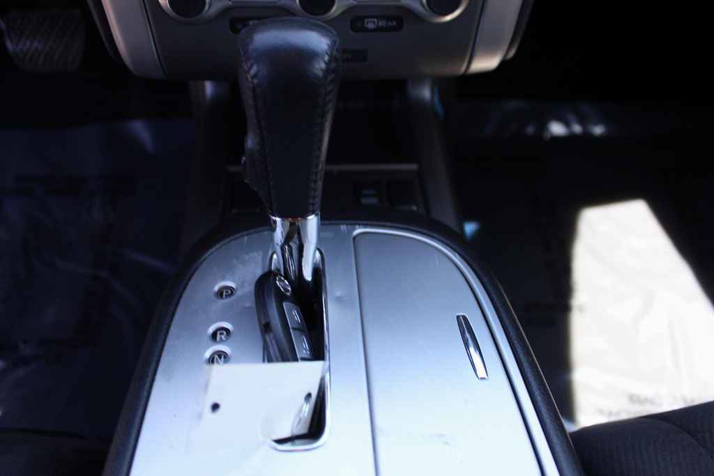 Used 2014 Nissan Murano SV AWD/4WD image 21