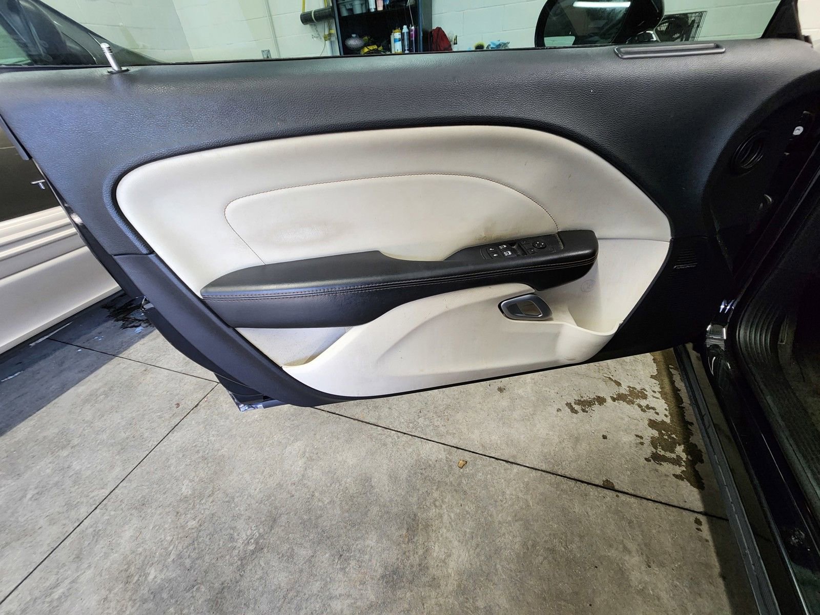 Used 2016 Dodge Challenger R/T Plus image 16