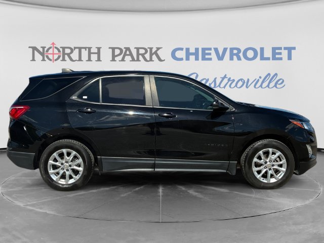 Certified 2021 Chevrolet Equinox LS w/ LPO, Blackout Package FWD image 2